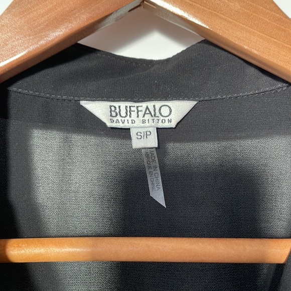 Buffalo shear off shoulder blouse - Picture 2 of 6